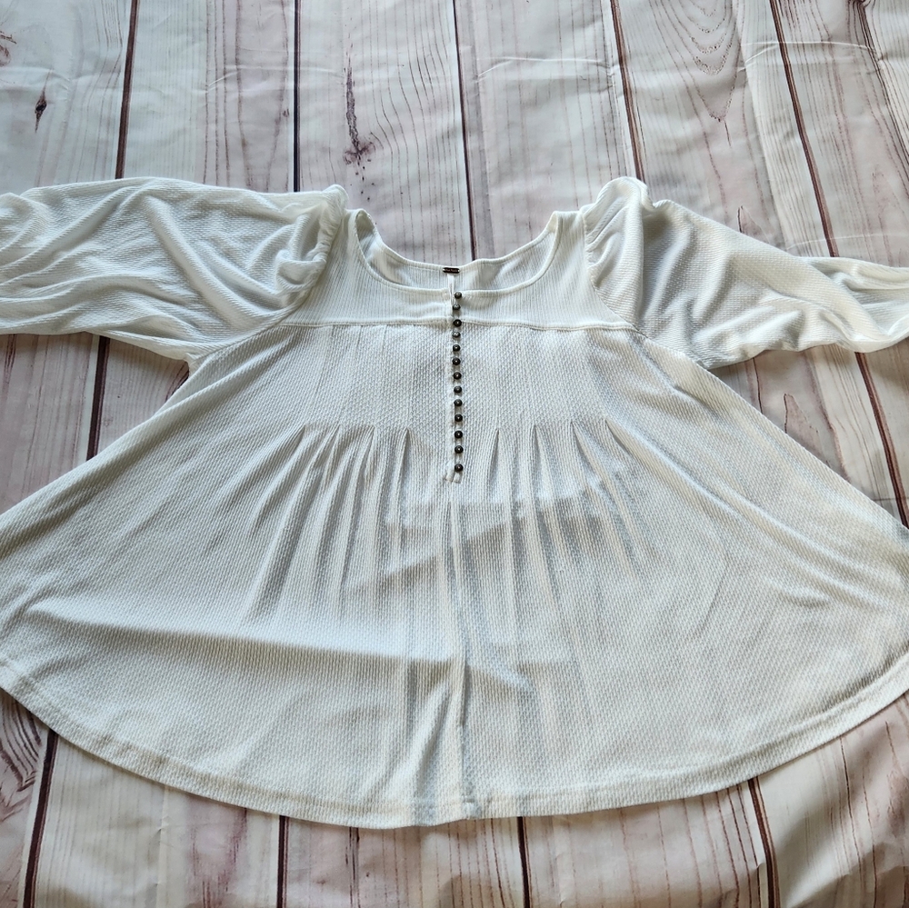**SOLD** Free People "Devin Top" Henley Balloon Sleeve Shirt White | Size L - Picture 5 of 12